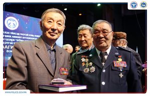 “Ардын цагдаагийн алдартнууд” номын нээлт боллоо